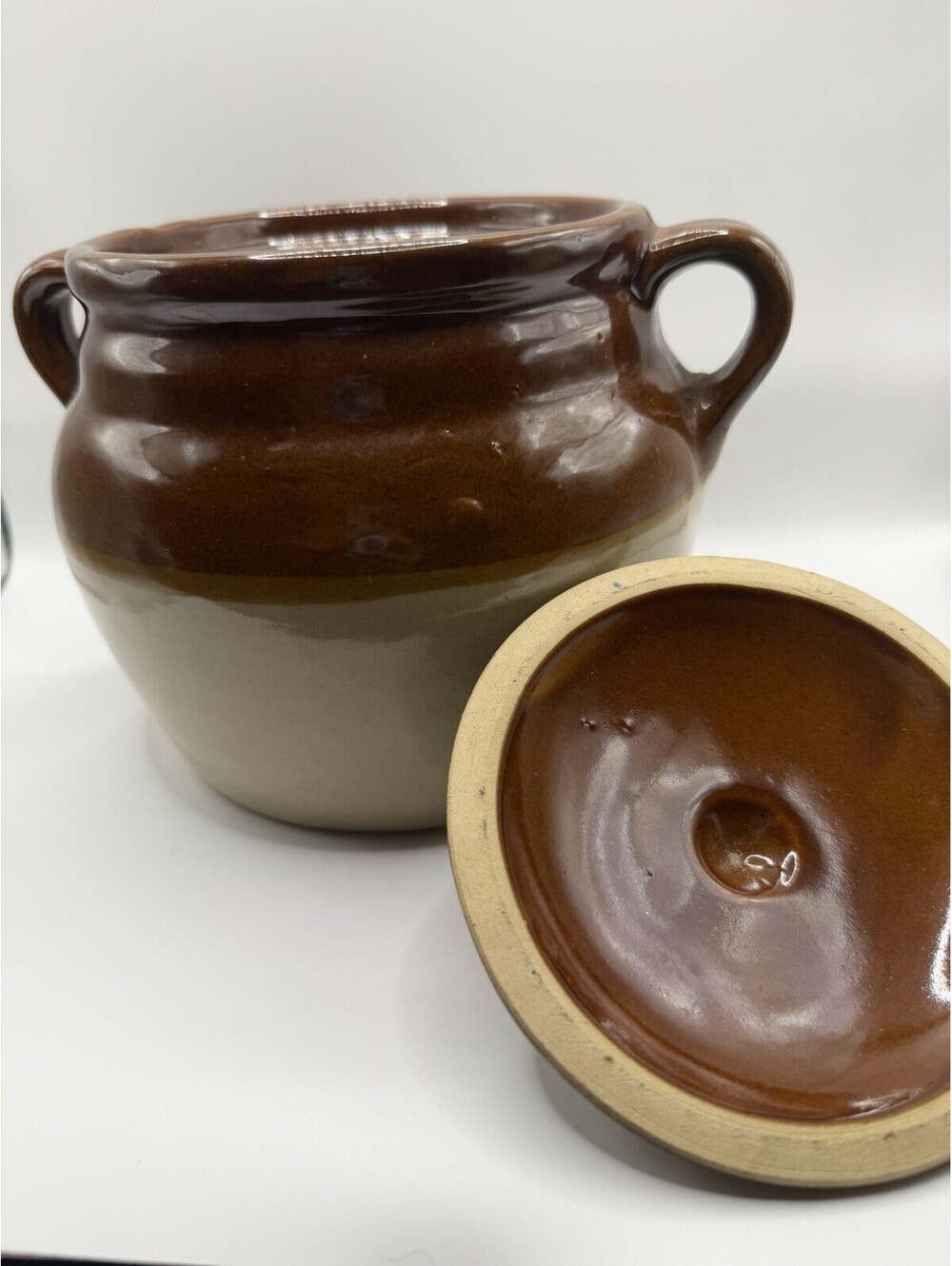 Vintage Monmouth Handled Stoneware Bean Pot Crock Maple Leaf USA 6”Tall With Lid